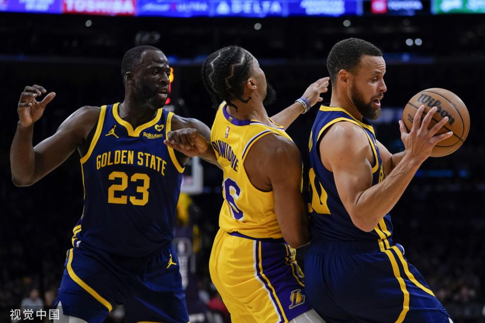 教练团队的 教练团队的