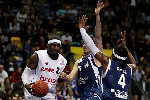 都备受瞩目 都备受瞩目