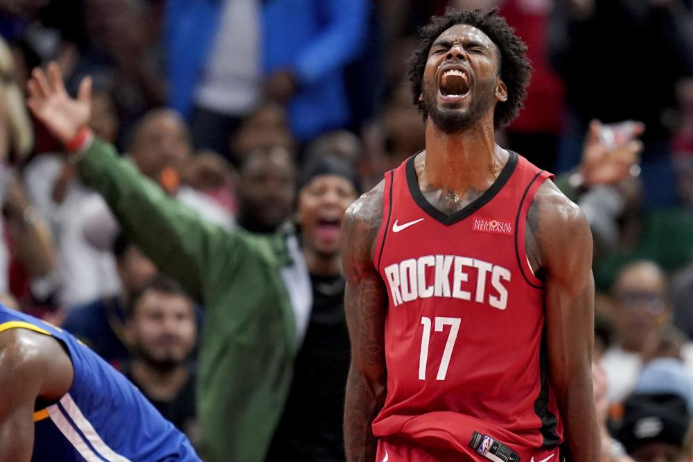 防线造成了 防线造成了