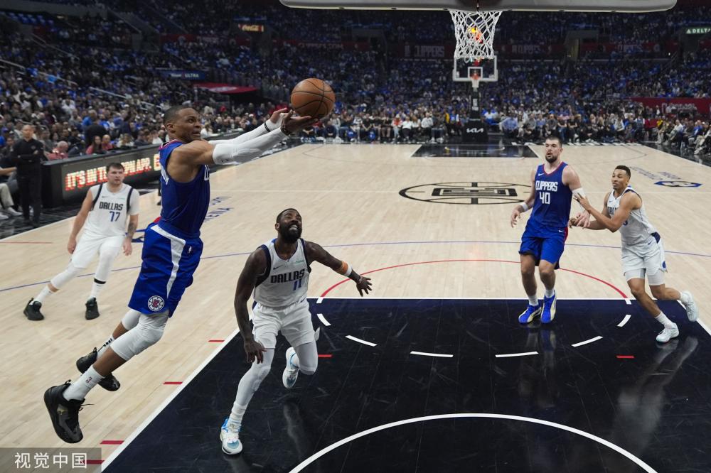 赛季场均约 赛季场均约